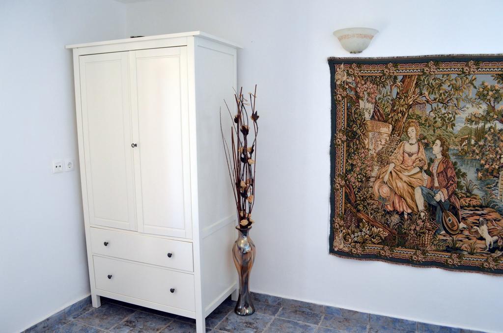 Villa Romanza Beach Villa Chalki Town Room photo